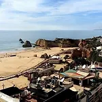 Avenida بورتيماو
