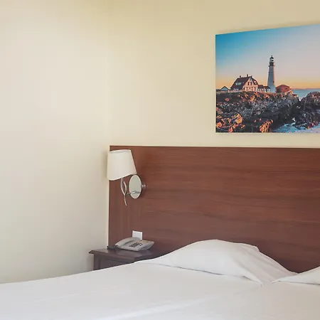 Hotel Avenida 3*