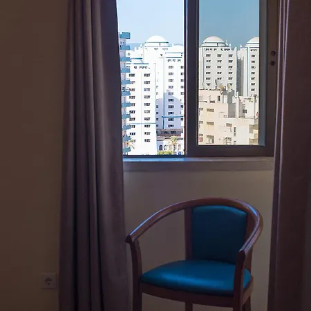 Avenida מלון 3*