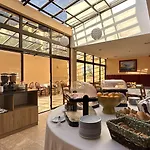 Hotel Avenida 3*