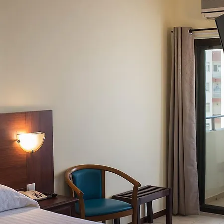 Avenida Hotel 3*